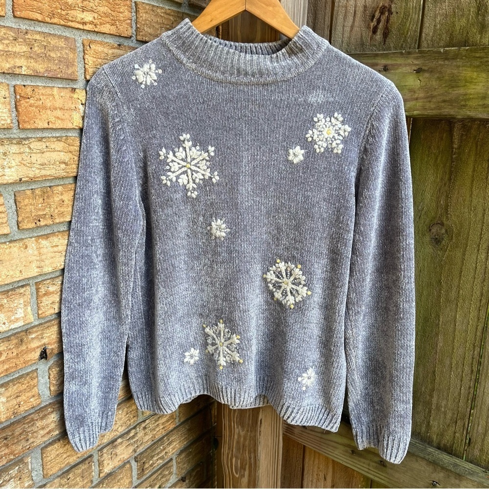 Vintage Alfred Dunner Gray Snowflake Women's Sweater